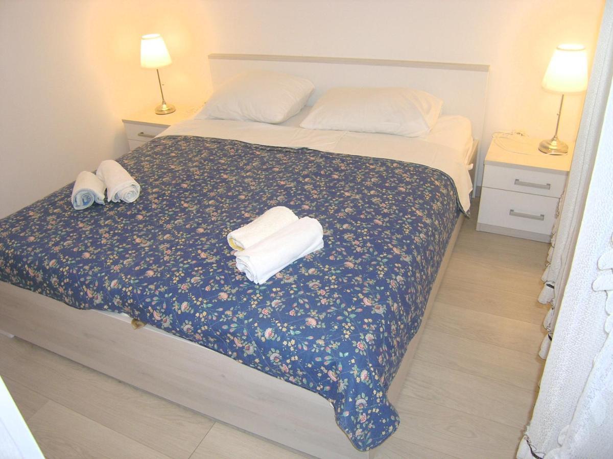 Apartments Sokolovic คิร์ก ภายนอก รูปภาพ