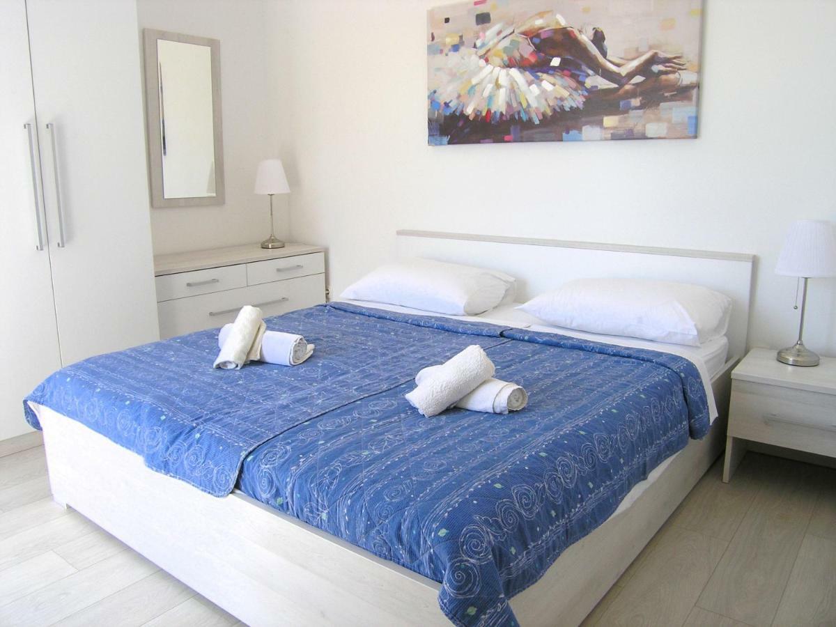 Apartments Sokolovic คิร์ก ภายนอก รูปภาพ