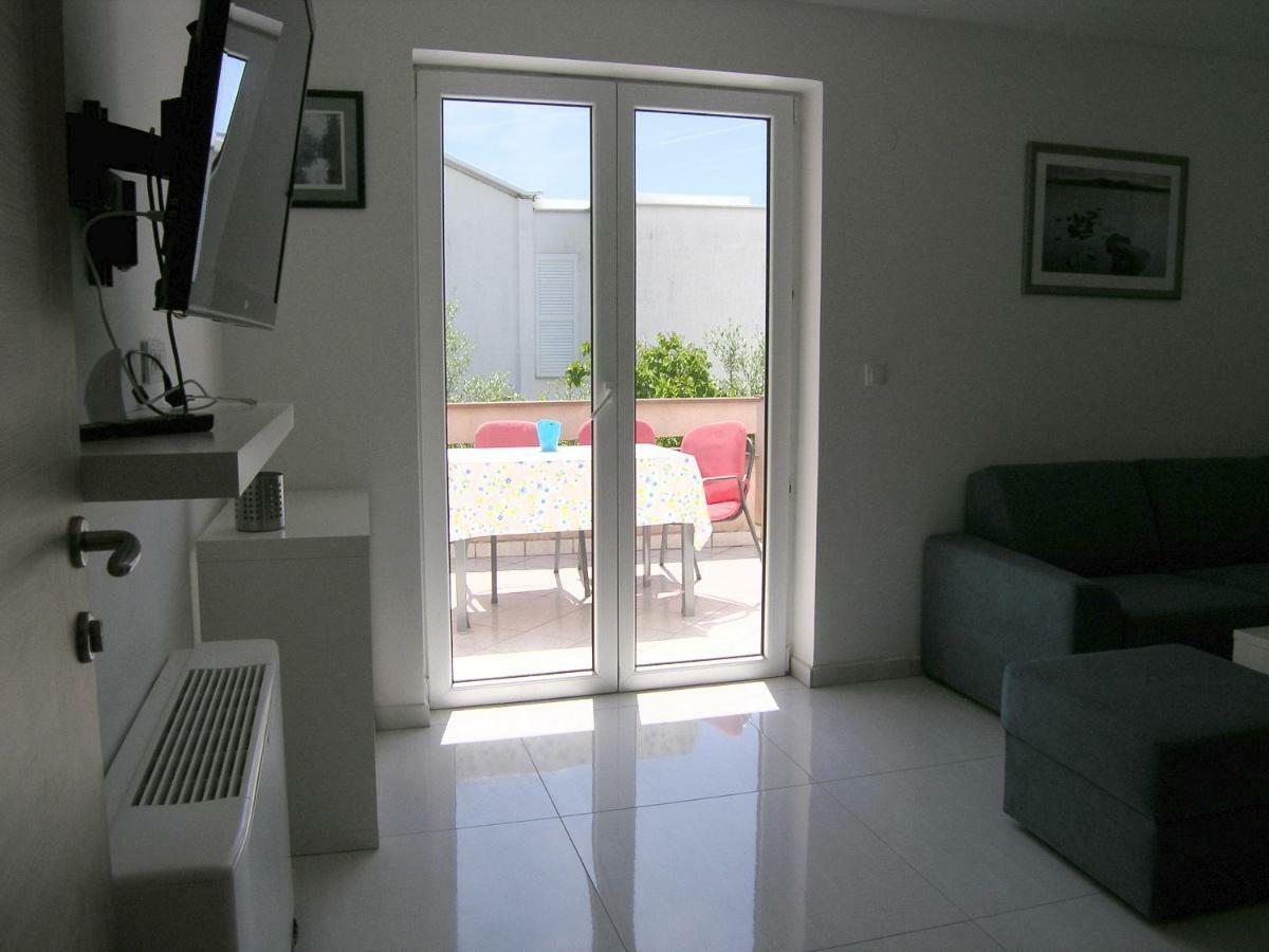 Apartments Sokolovic คิร์ก ภายนอก รูปภาพ