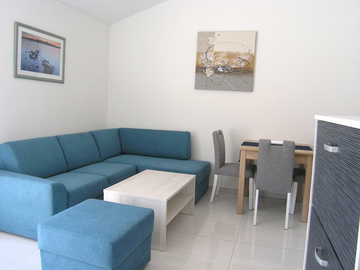 Apartments Sokolovic คิร์ก ภายนอก รูปภาพ
