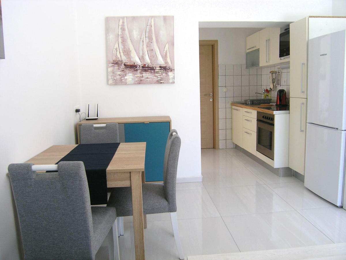 Apartments Sokolovic คิร์ก ภายนอก รูปภาพ