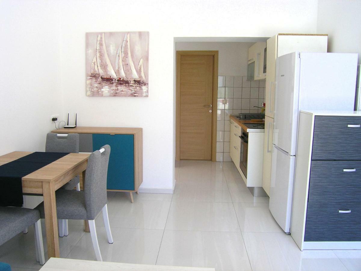 Apartments Sokolovic คิร์ก ภายนอก รูปภาพ