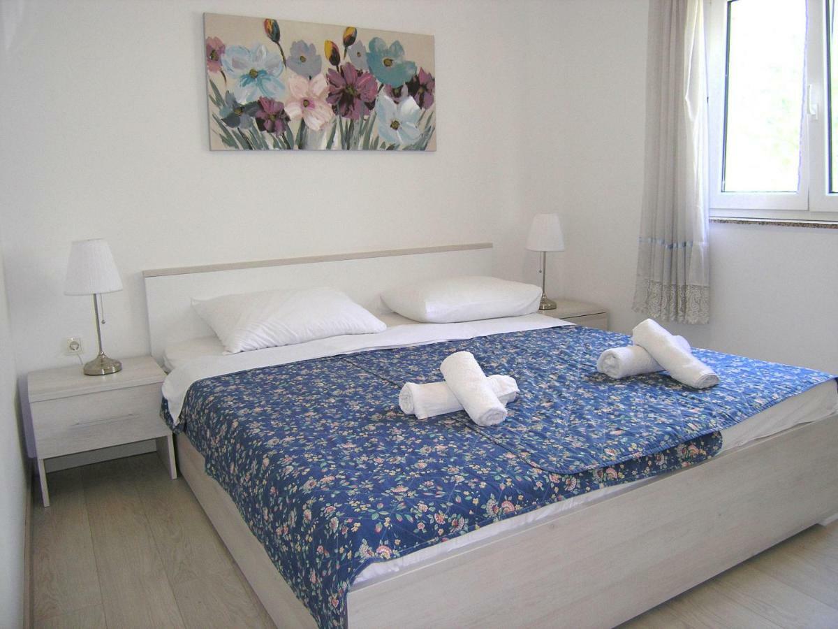 Apartments Sokolovic คิร์ก ภายนอก รูปภาพ